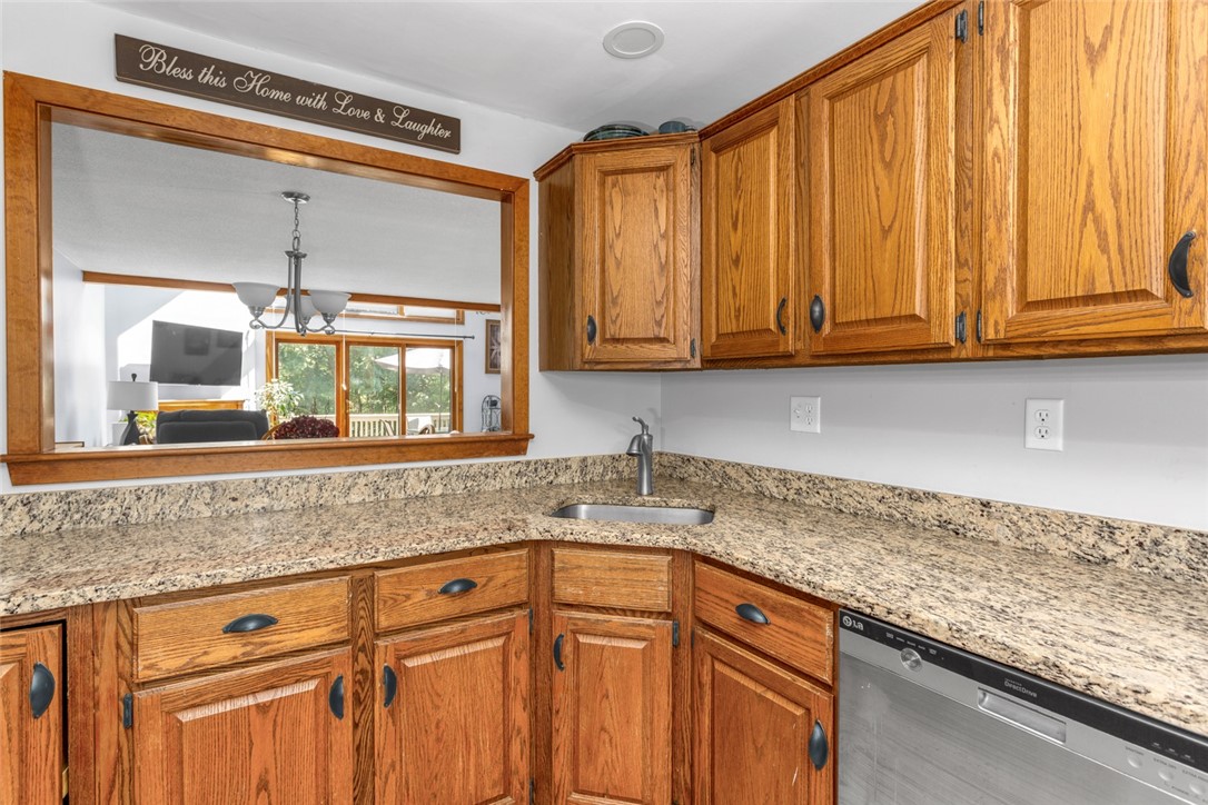 80 Fisher Road, Unit 2 Cumberland, RI 02864 - Photo 8 of 42
