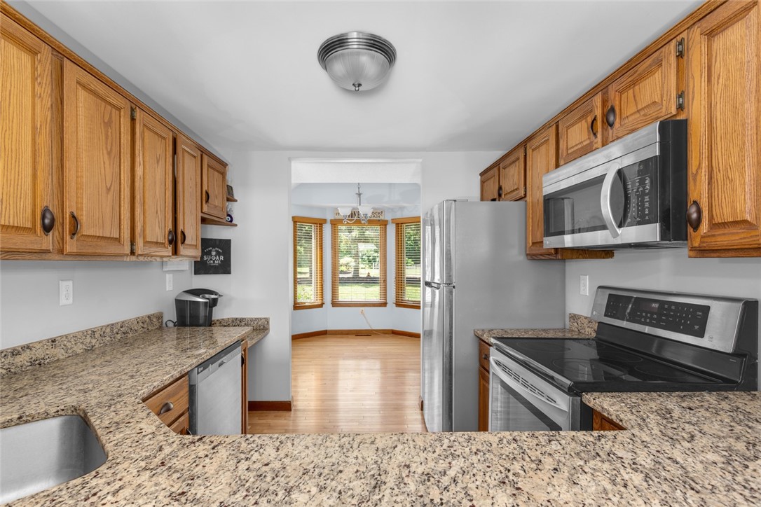 80 Fisher Road, Unit 2 Cumberland, RI 02864 - Photo 10 of 42