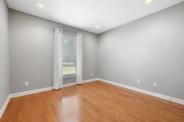 $2,600 | 4207 A Kirtland Road, Nashville, TN 37215