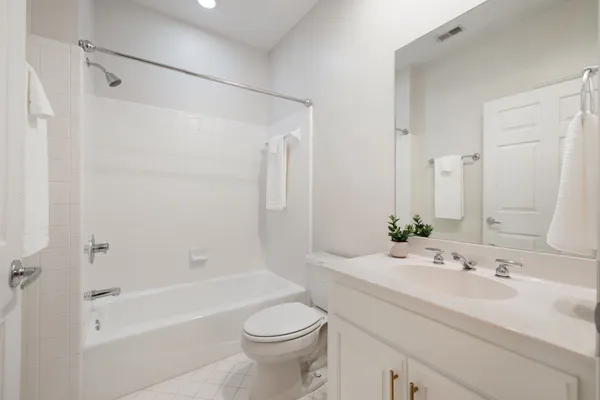 $2,600 | 4207 A Kirtland Road, Nashville, TN 37215