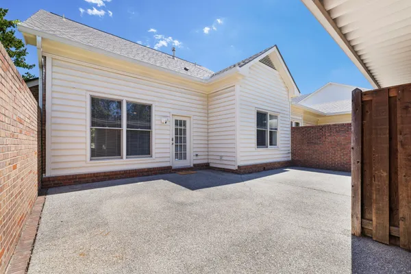 $2,600 | 4207 A Kirtland Road, Nashville, TN 37215