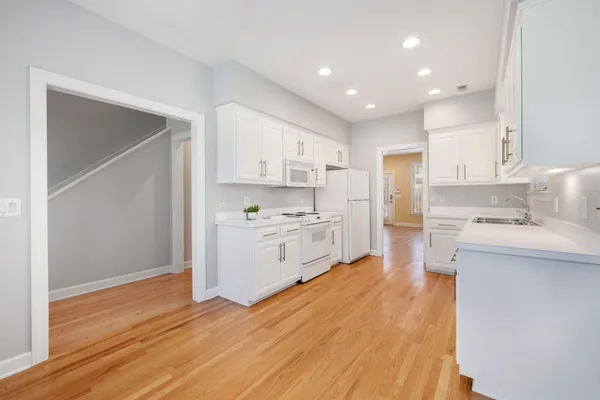 $2,600 | 4207 A Kirtland Road, Nashville, TN 37215