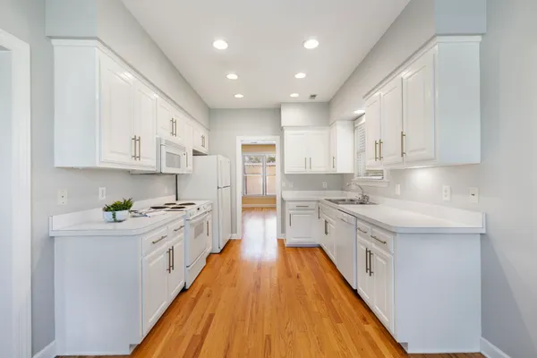 $2,600 | 4207 A Kirtland Road, Nashville, TN 37215