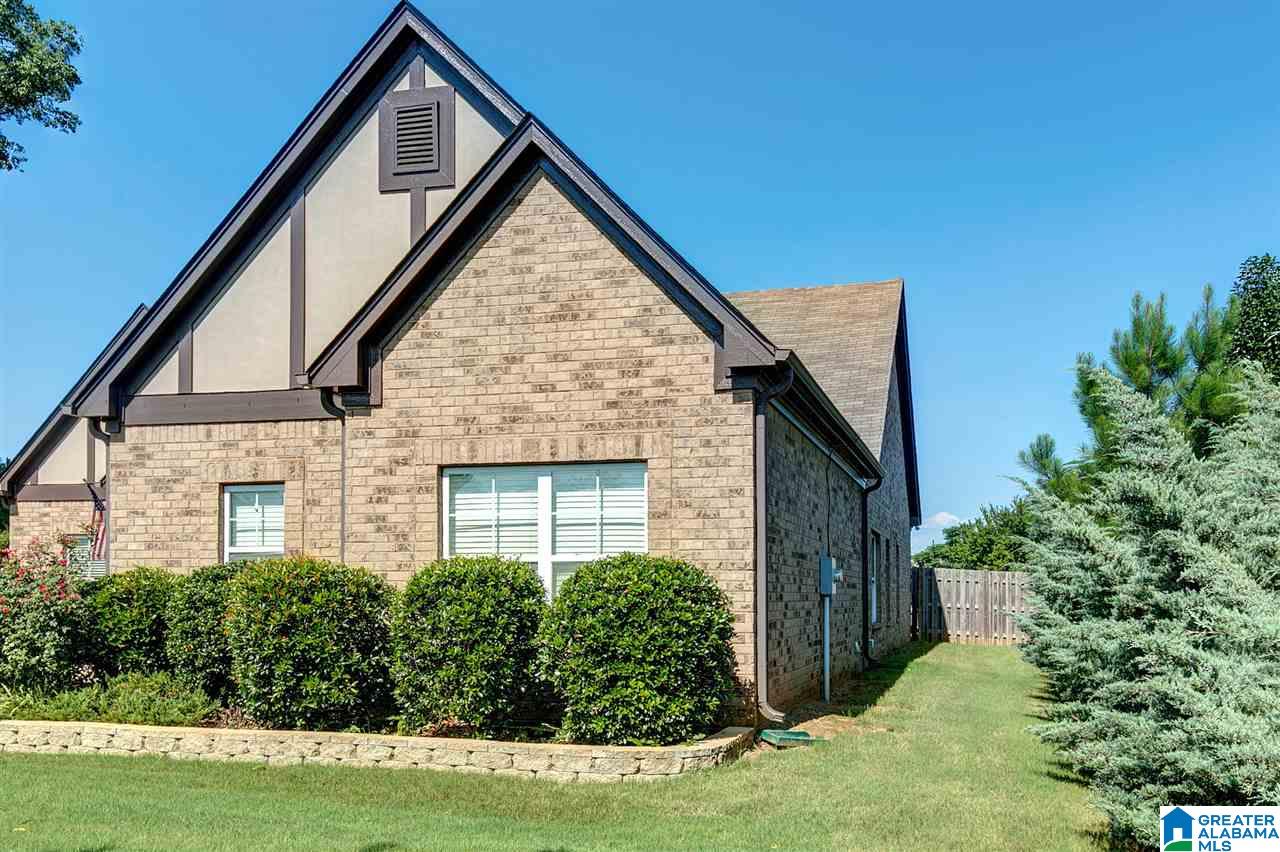 2004 Princeton Cove Montevallo, AL 35115 - Photo 3 of 32