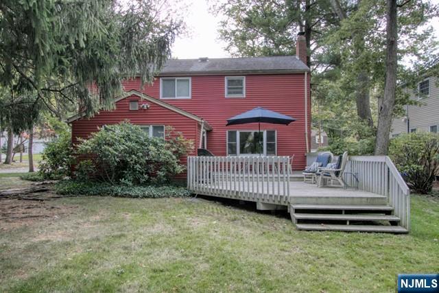 59 Buff Road Tenafly, NJ 07670 - Photo 15 of 22