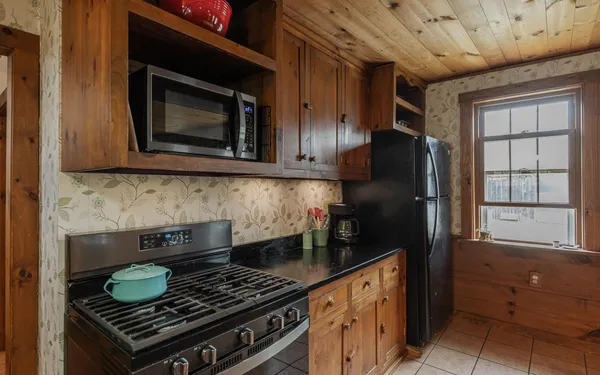 $447,500 | 50 Converseville Road, Rindge, NH 03461