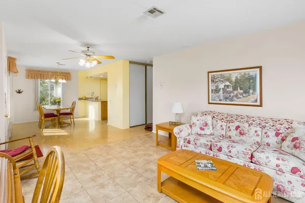 $269,000 | 274 Convent Road, Unit D, Monroe Township, NJ 08831