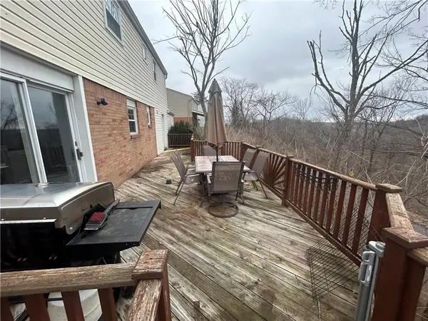 $200,000 | 3106 Julie Drive, South Park, PA 15129
