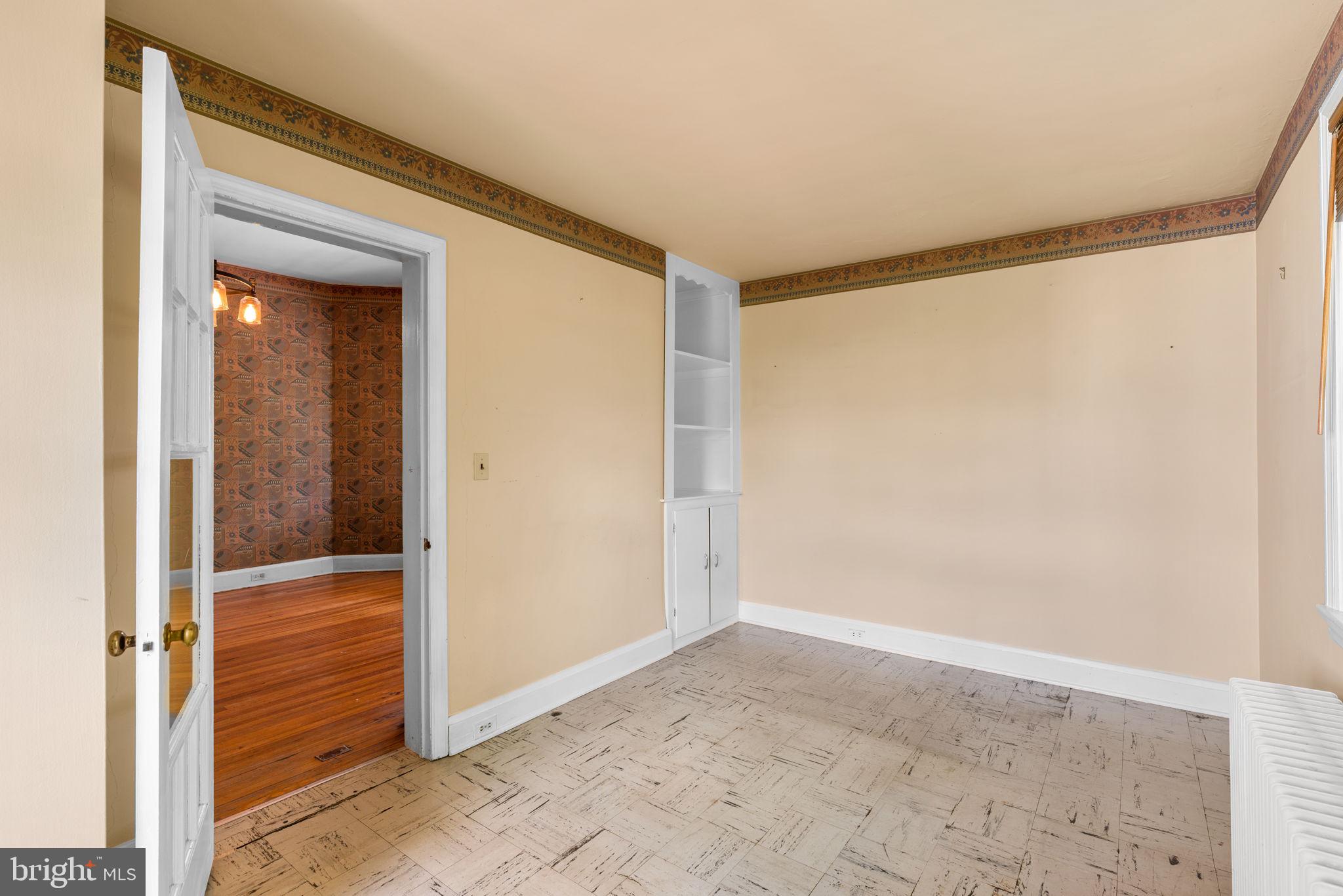 100 North Rolling Road Baltimore, MD 21228 - Photo 16 of 74 Office/Study