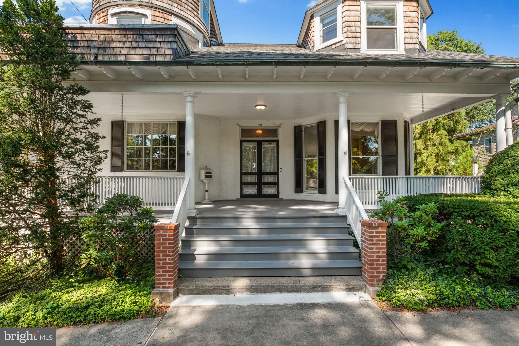 100 North Rolling Road Baltimore, MD 21228 - Photo 4 of 74 Welcoming Front Porch