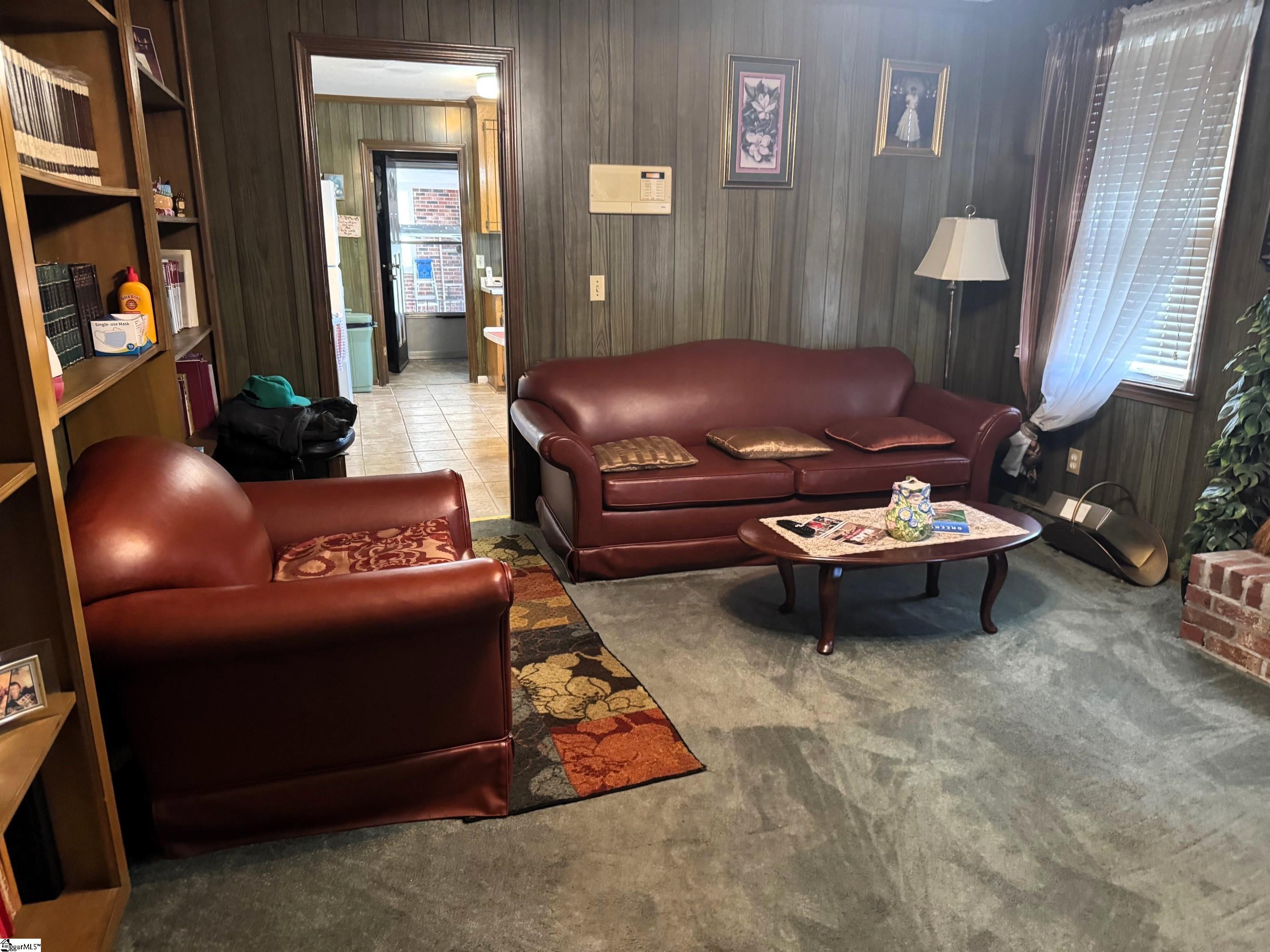 240 Jones Road Taylors, SC 29687 - Photo 3 of 22 Gallery Image 3