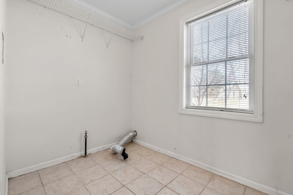 27 Stillman Street Framingham, MA 01702 - Photo 12 of 24