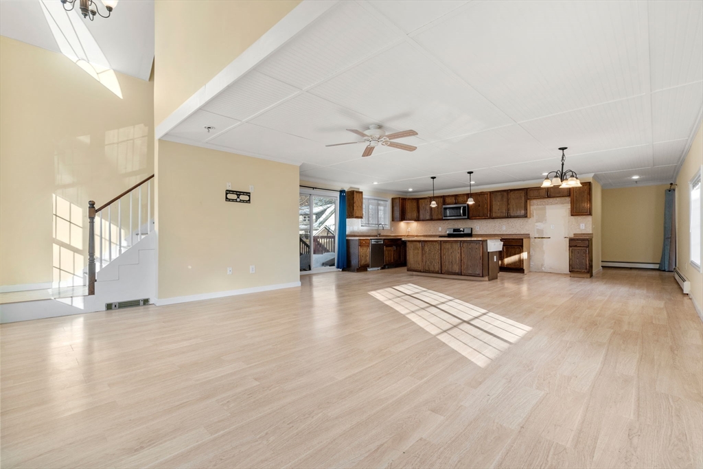 27 Stillman Street Framingham, MA 01702 - Photo 2 of 24