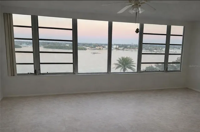 $165,000 | 1847 Shore Drive South, Unit 710, South Pasadena, FL 33707