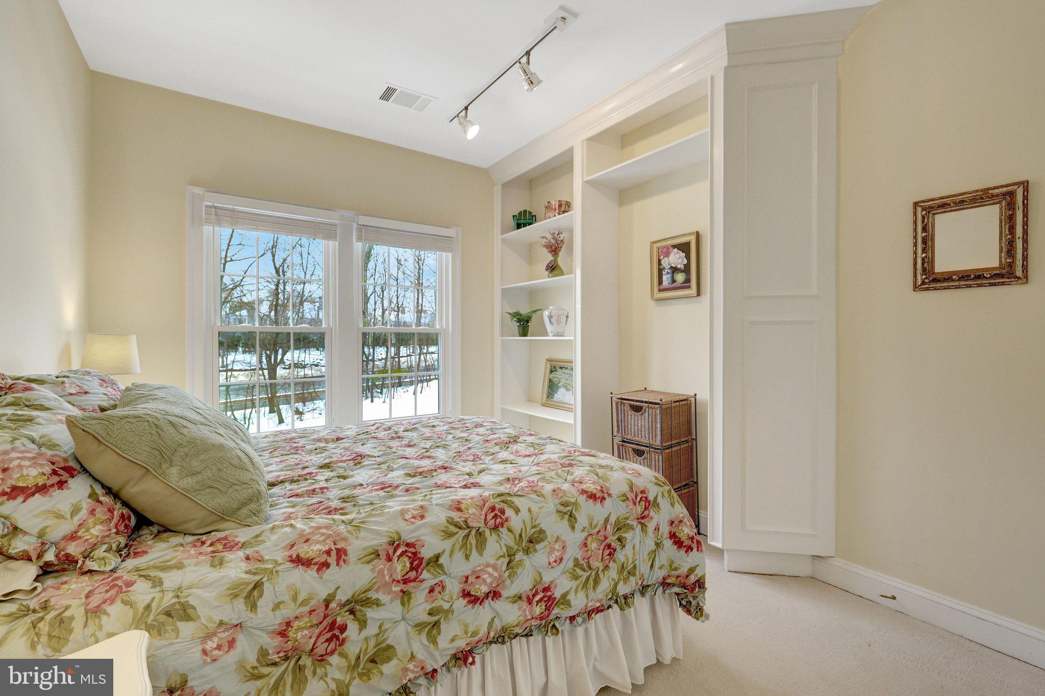 1309 Sundial Drive Reston, VA 20194 - Photo 26 of 45 Bedroom 3