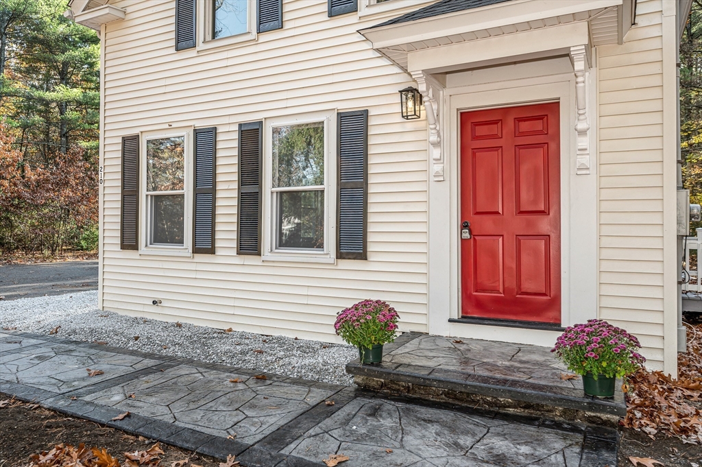 210 Dunstable Road North Chelmsford, MA 01863 - Photo 38 of 41