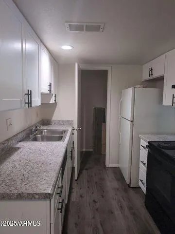 $209,000 | 8112 North 32nd Drive, Phoenix, AZ 85051