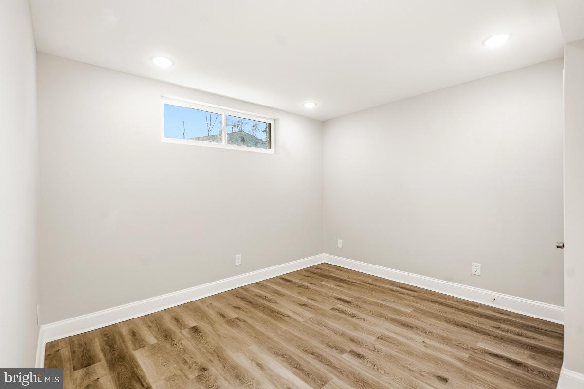 1202 Burton Street Silver Spring, MD 20910 - Photo 28 of 30 Gallery Image 28