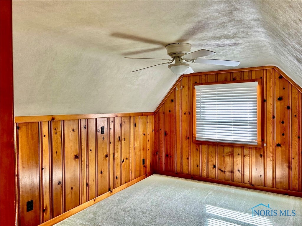 5305 McCartney Road Sandusky, OH 44870 - Photo 21 of 27 Upstairs Bedroom