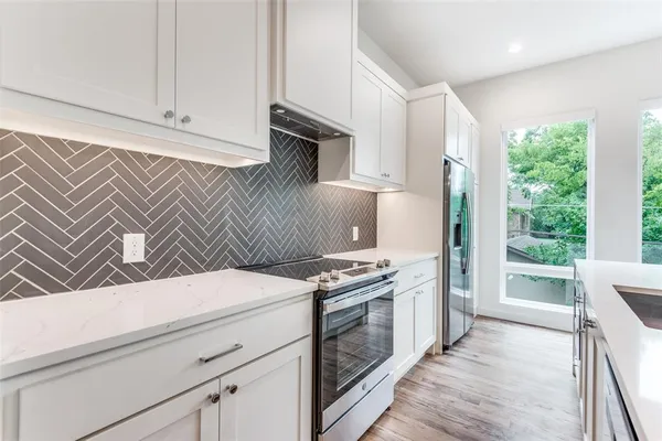 $4,195 | 6319 Richmond Avenue, Unit 112, Dallas, TX 75214