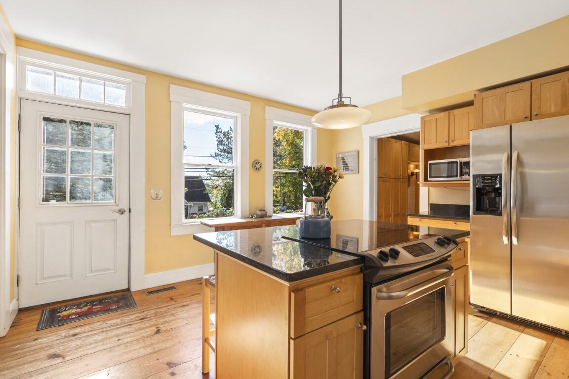 51 River Road Newcastle, ME 04553 - Photo 13 of 46 13