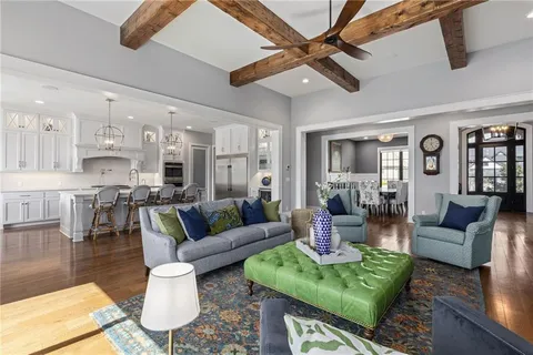 $2,875,000 | 16913 Bond Street, Overland Park, KS 66221