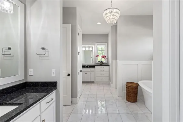 $2,875,000 | 16913 Bond Street, Overland Park, KS 66221