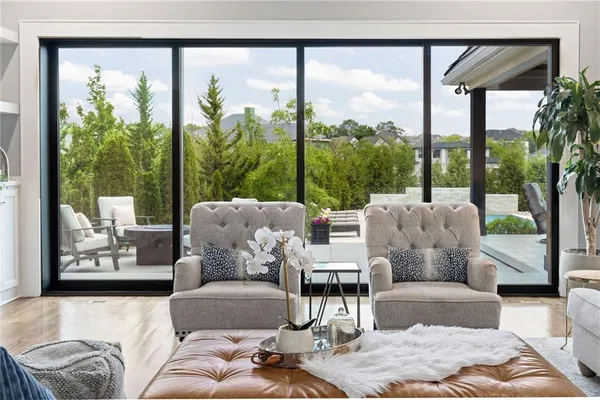 $2,875,000 | 16913 Bond Street, Overland Park, KS 66221