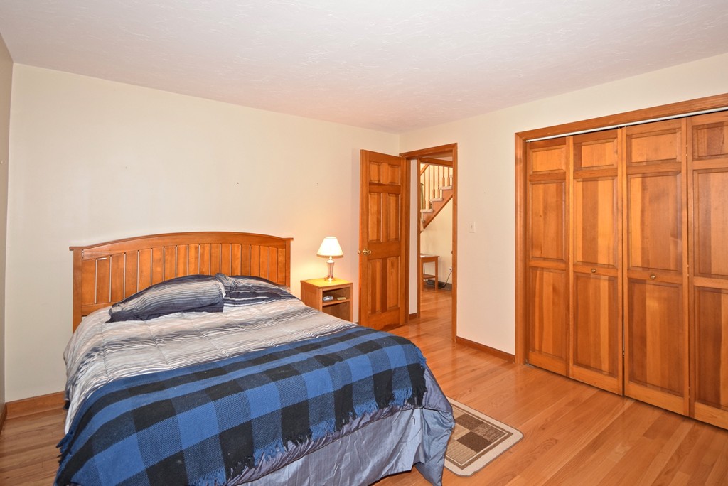190 Great Neck Road Wareham, MA 02571 - Photo 13 of 17 Gallery Image 13