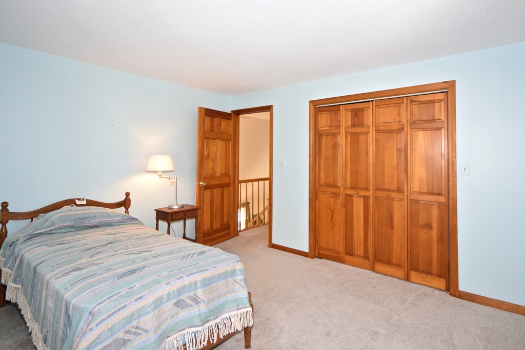 190 Great Neck Road Wareham, MA 02571 - Photo 16 of 17 Gallery Image 16