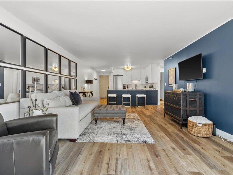 1660 North Prospect Avenue, Unit 506 Milwaukee, WI 53202 - Photo 11 of 31 07-JEFF0514 - Copy - Copy - Copy