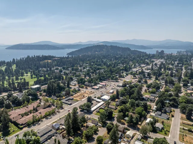 $2,499,900 | 2009 East Sherman Avenue, Coeur D'Alene, ID 83814