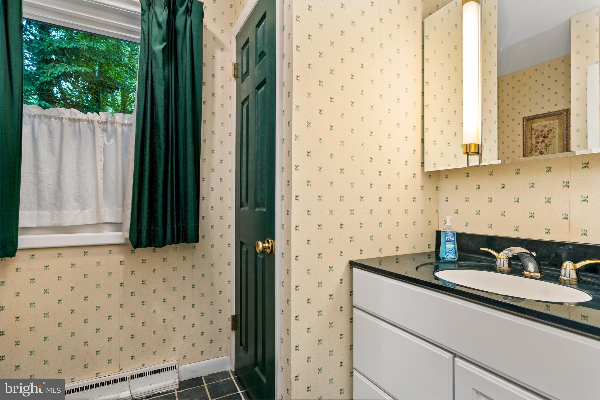 84 South Britton Road Springfield, PA 19064 - Photo 17 of 33