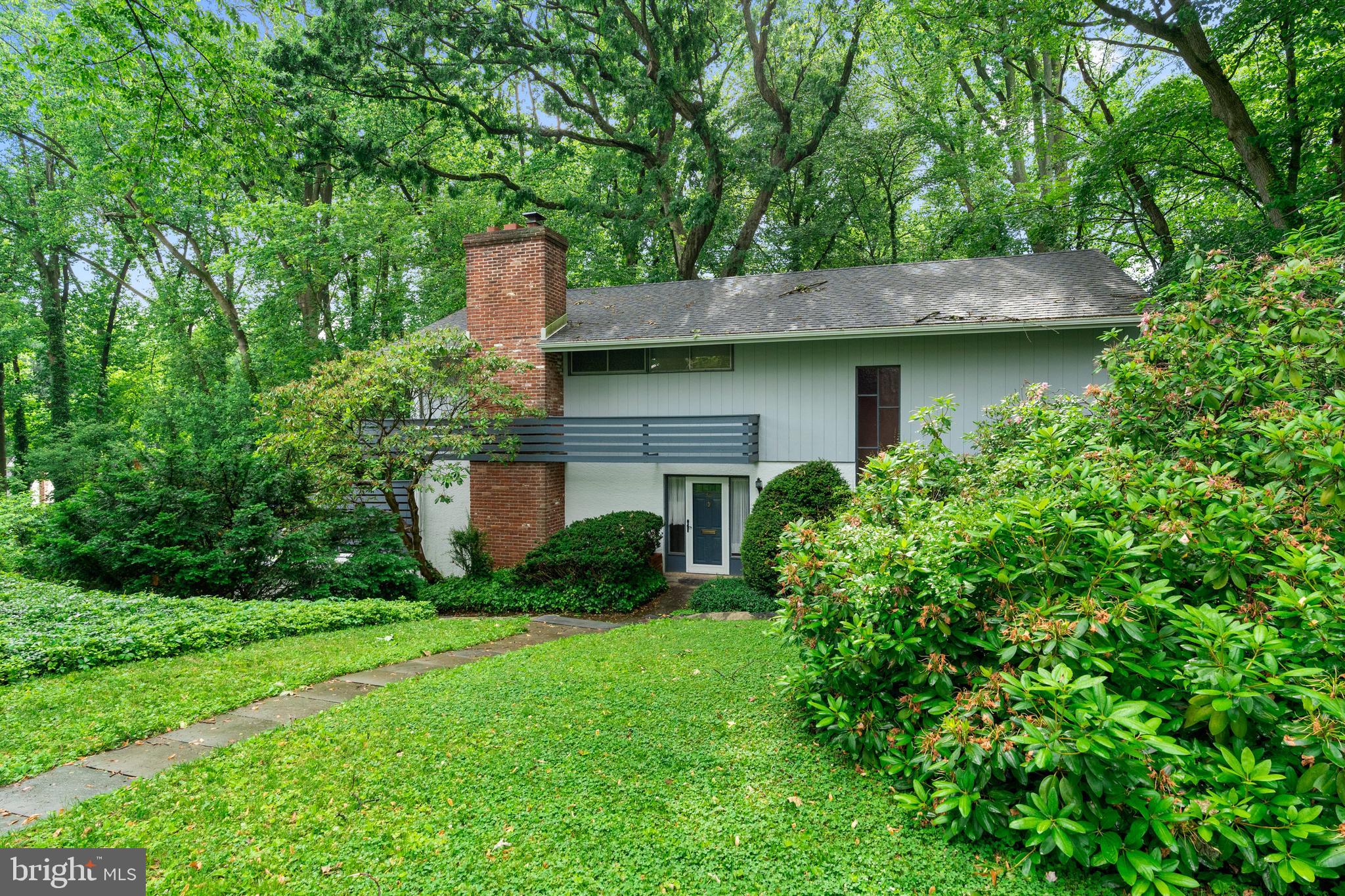 84 South Britton Road Springfield, PA 19064 - Photo 4 of 33