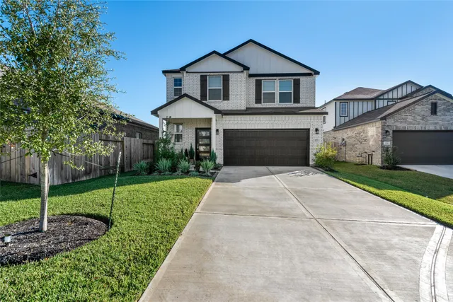 $2,100 | 123 Alset Circle, Magnolia, TX 77354