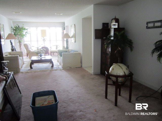 9255 Lakeview Drive Foley, AL 36535 - Photo 5 of 39 Living Room