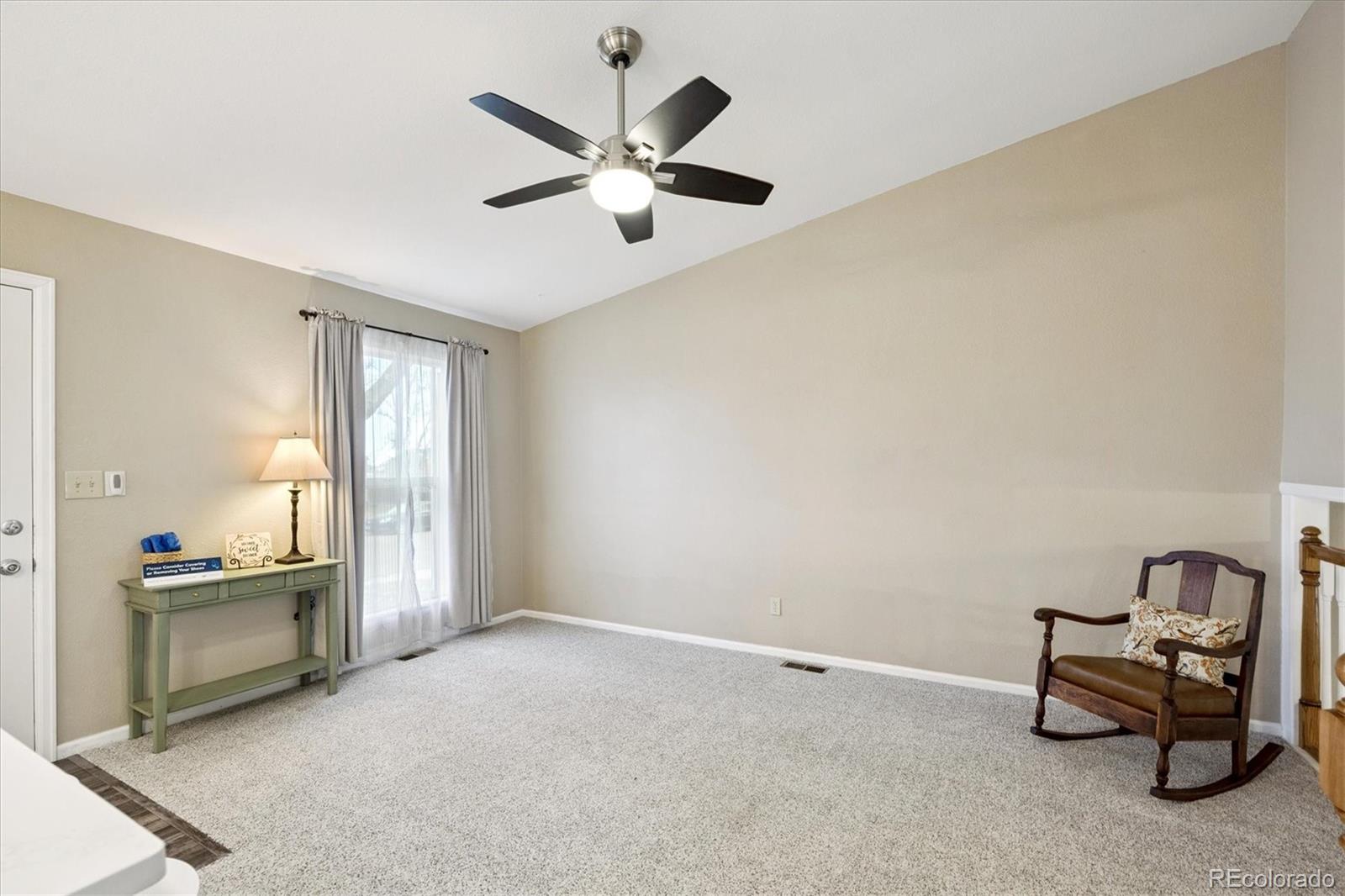 704 Madison Way Bennett, CO 80102 - Photo 4 of 29