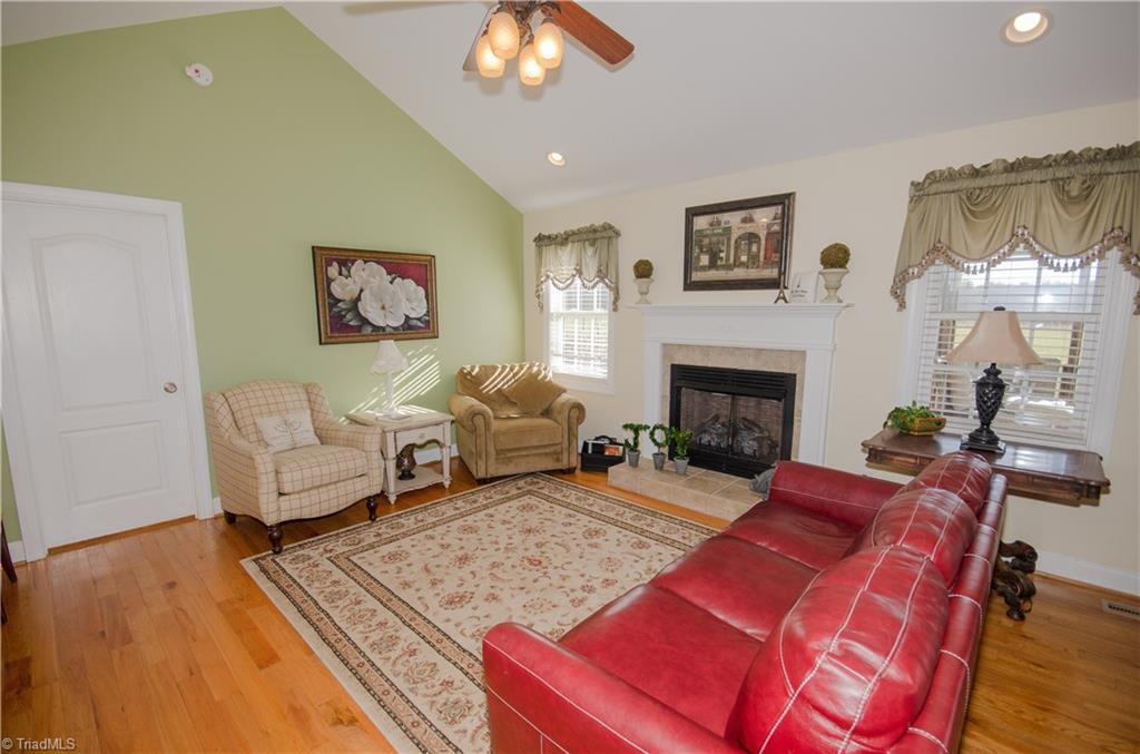 2914 Clear Ridge Drive Trinity, NC 27370 - Photo 4 of 30 Gallery Image 4