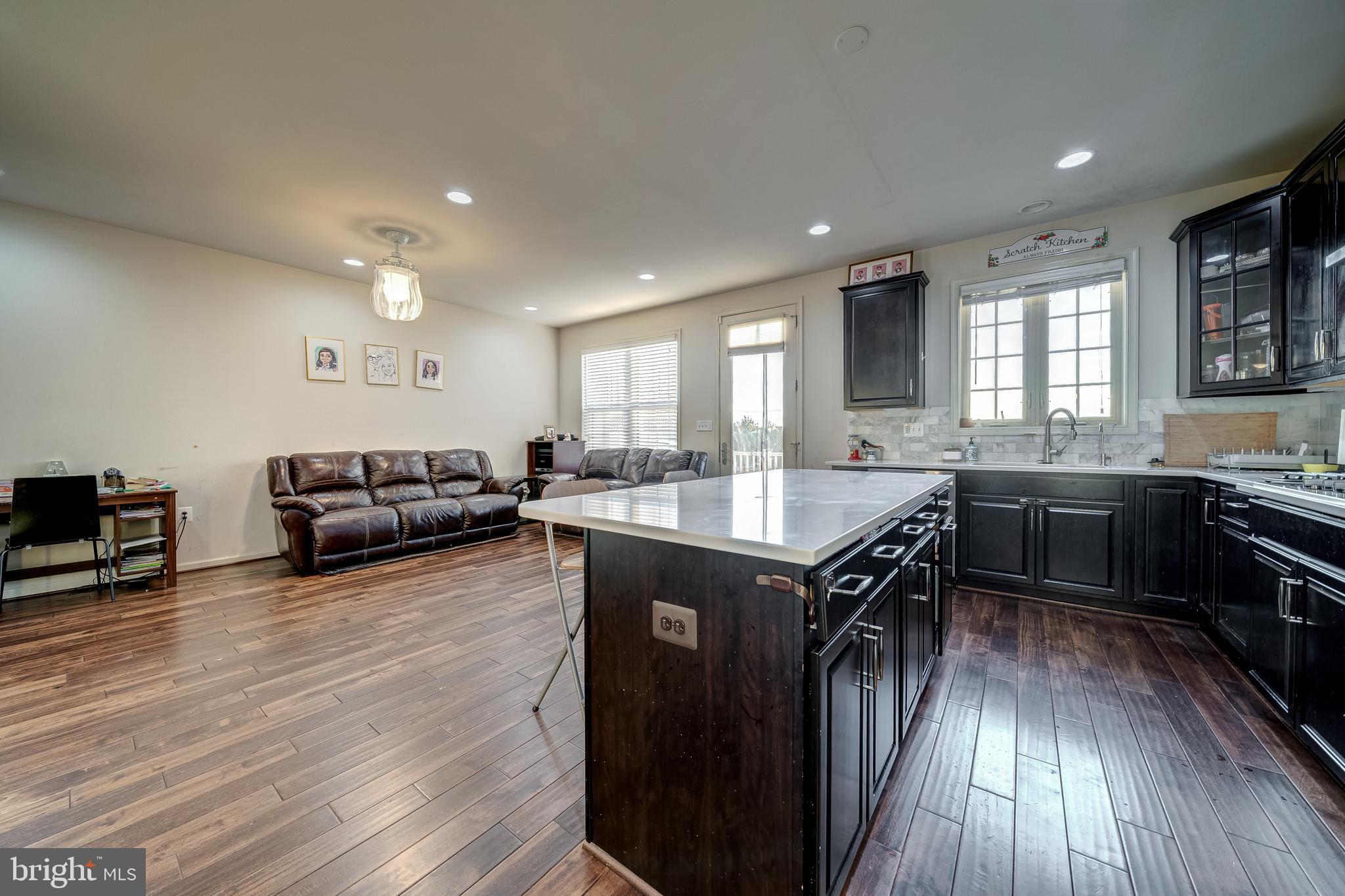 23697 Sailfish Square Brambleton, VA 20148 - Photo 13 of 34