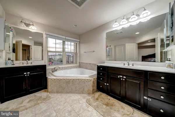 $3,749 | 23697 Sailfish Square, Brambleton, VA 20148