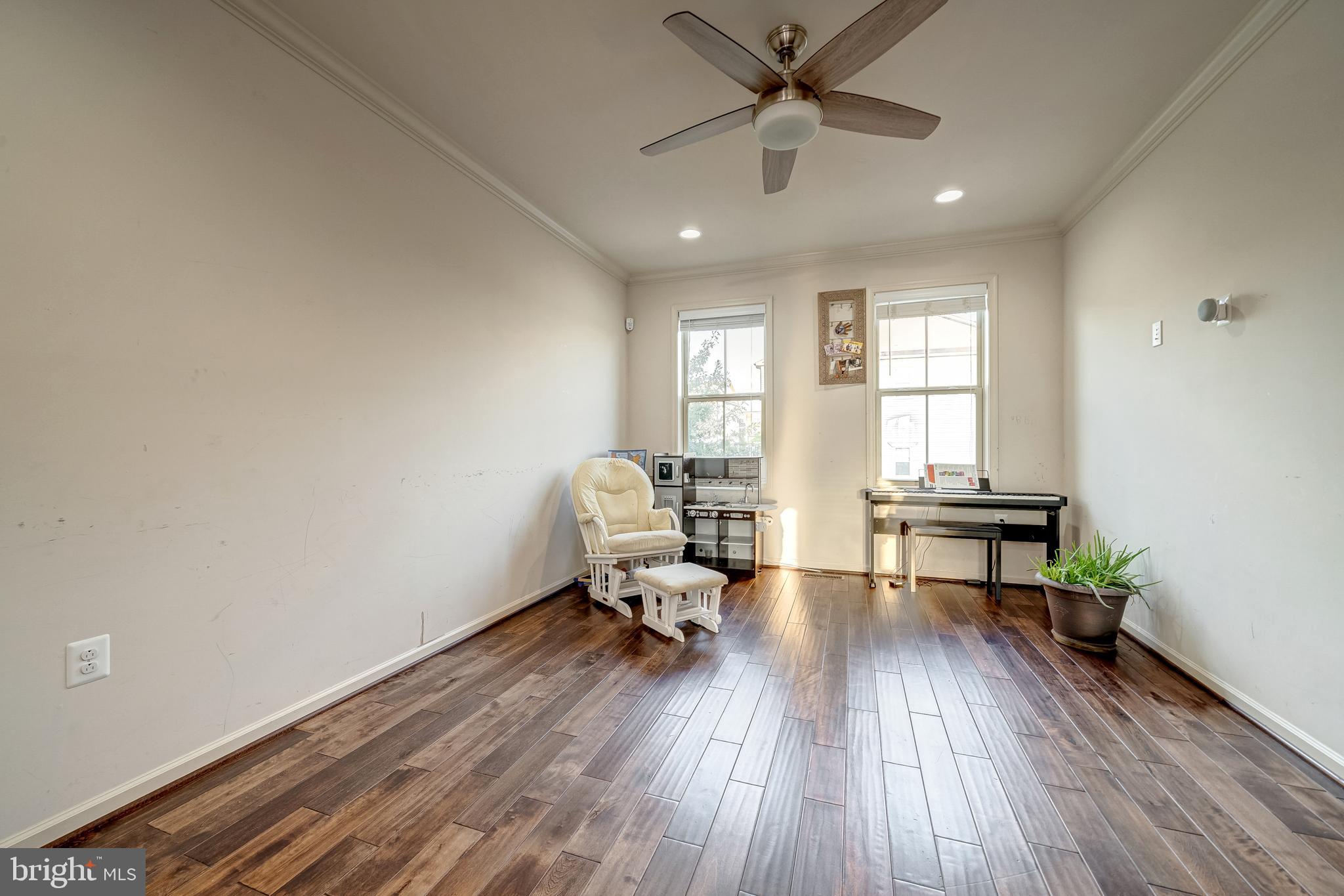 23697 Sailfish Square Brambleton, VA 20148 - Photo 3 of 34