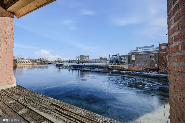 $172,900 | 1880 Superfine Lane, Unit 7, Wilmington, DE 19802