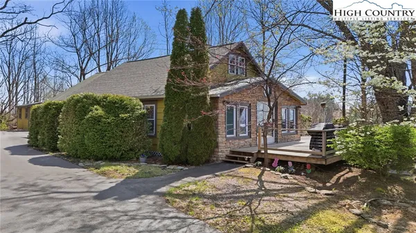$375,000 | 4990 Blowing Rock Boulevard, Lenoir, NC 28645