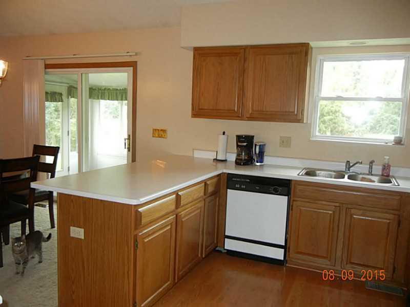 1267 Pheasant Springfield, OH 45503 - Photo 7 of 14