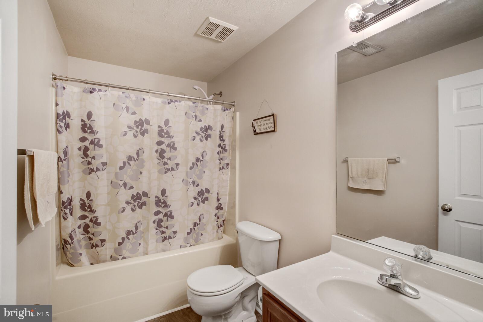 8857 Mullen Road King George, VA 22485 - Photo 29 of 40 Full bath with in the finished basement.