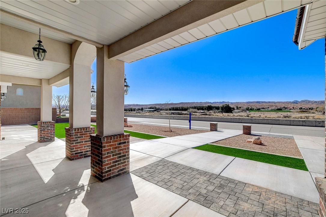 3196 Mateuse Street Logandale, NV 89021 - Photo 8 of 85 Large covered patio for drinking lemonade year rou