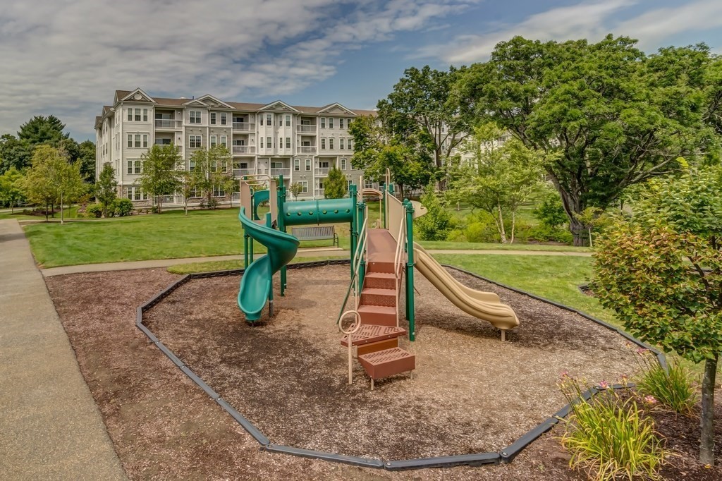 36 Augustus Court, Unit 1012 Reading, MA 01867 - Photo 23 of 28