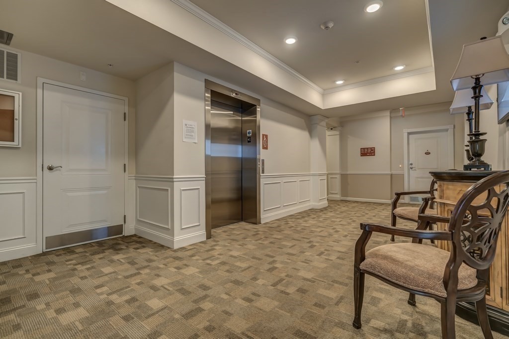 36 Augustus Court, Unit 1012 Reading, MA 01867 - Photo 4 of 28
