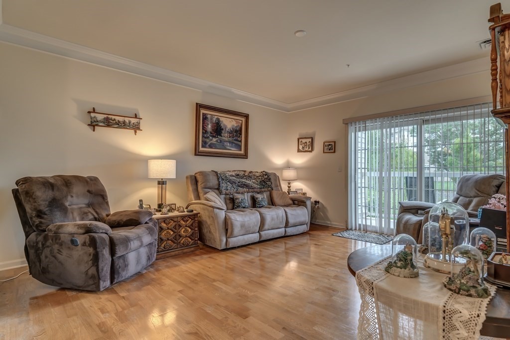 36 Augustus Court, Unit 1012 Reading, MA 01867 - Photo 8 of 28