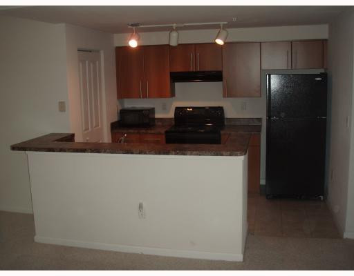 5860 West Sample Road, Unit 3044 Coral Springs, FL 33067 - Photo 4 of 14 Kitchen